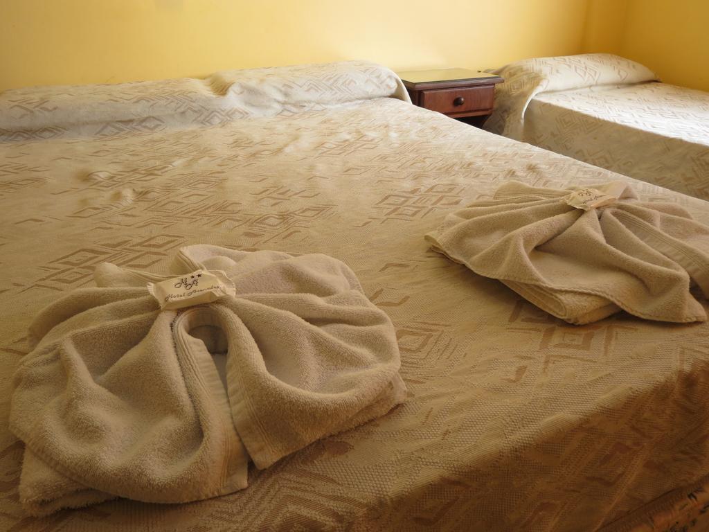 Hotel Arenales Villa Carlos Paz Pokój zdjęcie